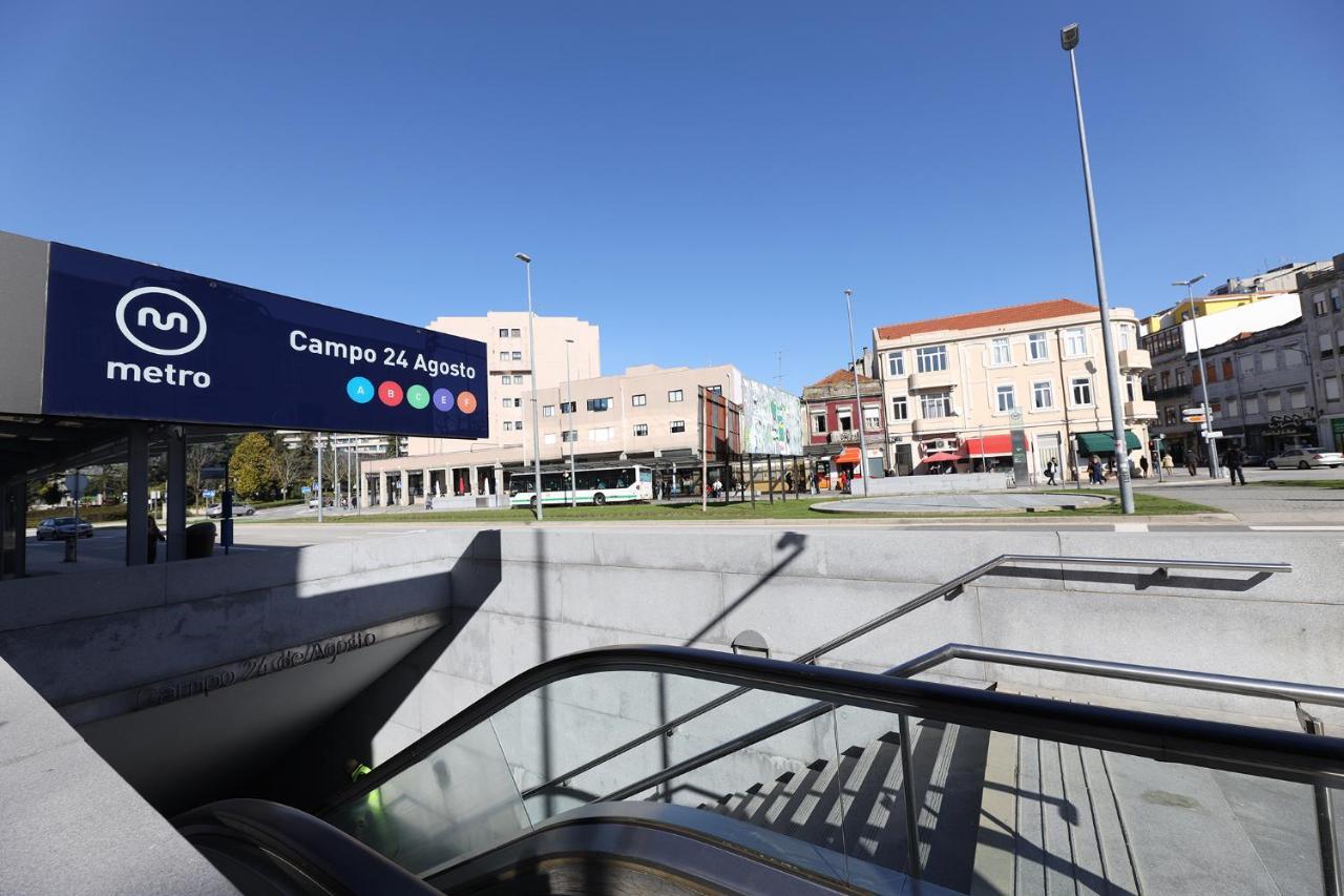 Flh Porto Spacious Apartment With Balcony Exterior photo