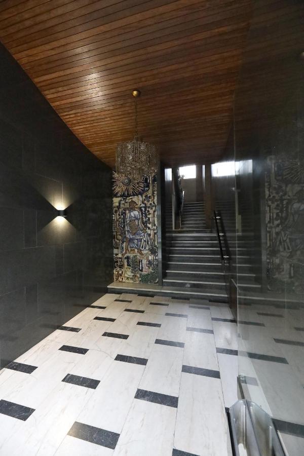 Flh Porto Spacious Apartment With Balcony Exterior photo